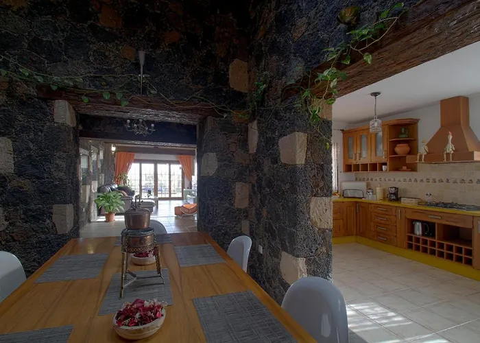 Volcanes Villa El Charco (Las Palmas)