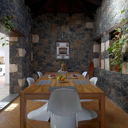 Volcanes Villa *